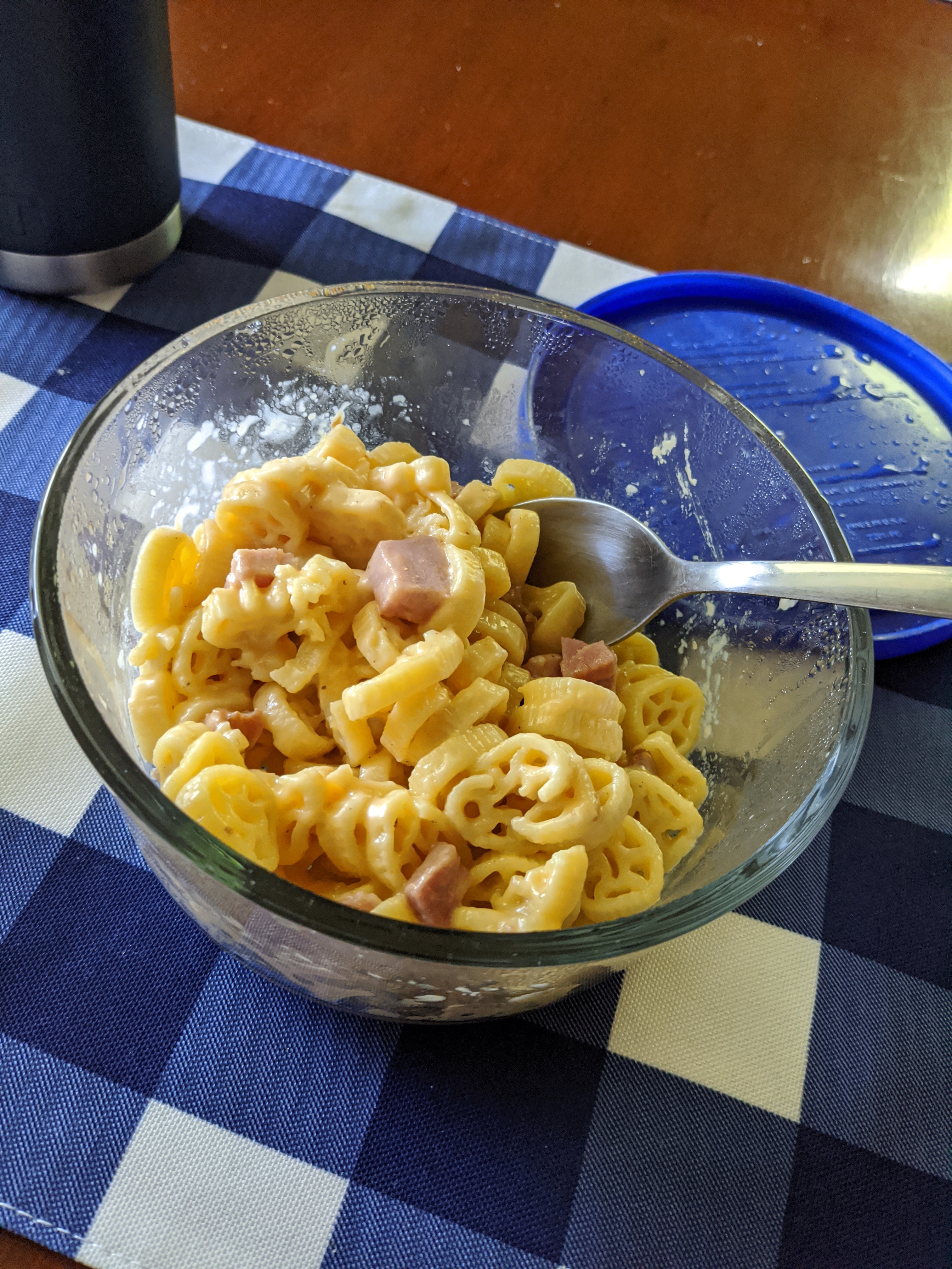 Delicious, budget friendly ham and cheese pasta made in the quick cooker makes great lunches